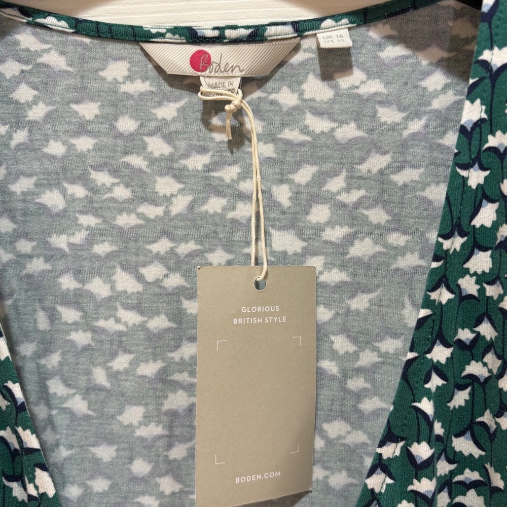 Boden Green Floral Wrap Blouse 12 NWT - Picture 7 of 16